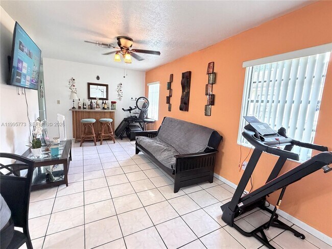 Building Photo - 954 NW 14th St