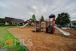 Building Photo - 882 Ambient Way
