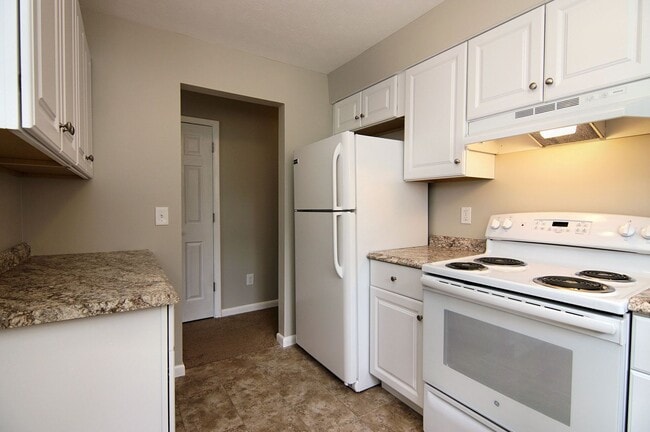 Building Photo - 1095 Parkridge Ct