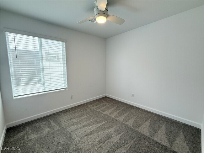 Building Photo - 4270 Lemay St