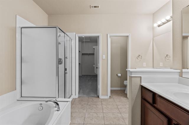 Building Photo - 5678 Grosseto Dr