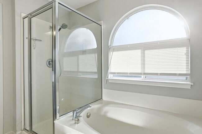 Building Photo - Not your Standard Rental - Beautiful home! Coming Soon!