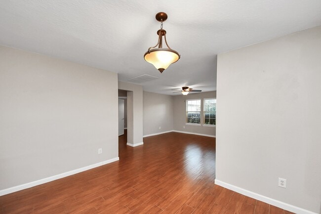 Building Photo - 20641 Patriot Park Ln