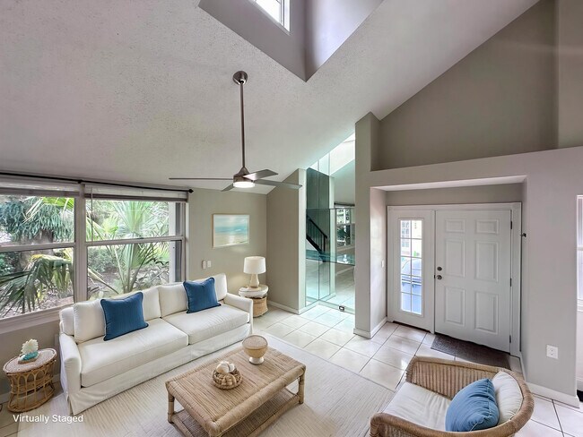 Building Photo - 3662 SW Sunset Trace Cir