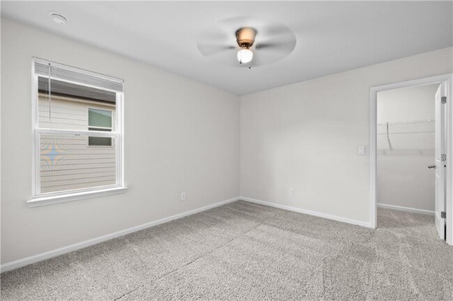 Building Photo - 5947 Green Ash Ct