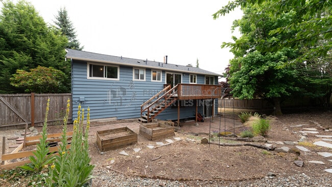 Building Photo - 18003 Wayne Ave N