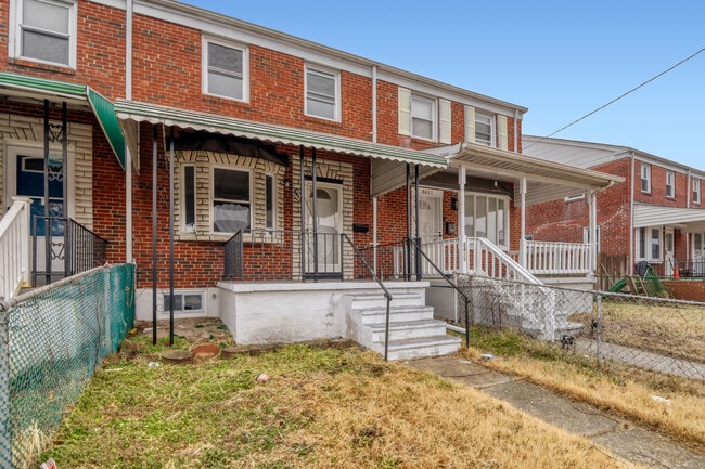 Building Photo - 8413 Kavanagh Rd