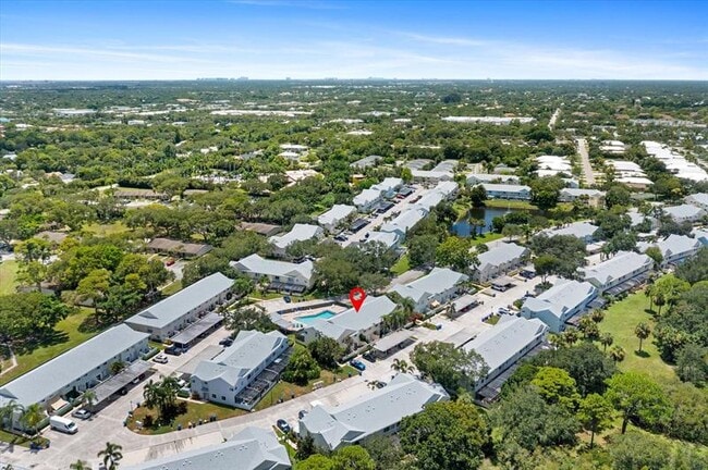 Building Photo - 6175 Riverwalk Ln