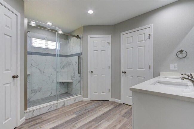 Building Photo - 205 Elysian Hills Dr