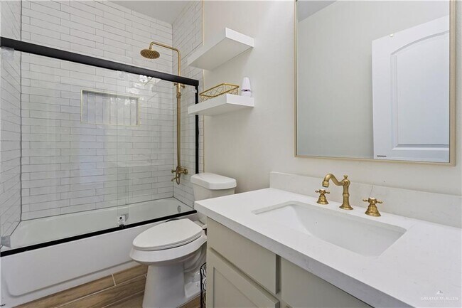 Building Photo - 11 Kika de la Garza Blvd