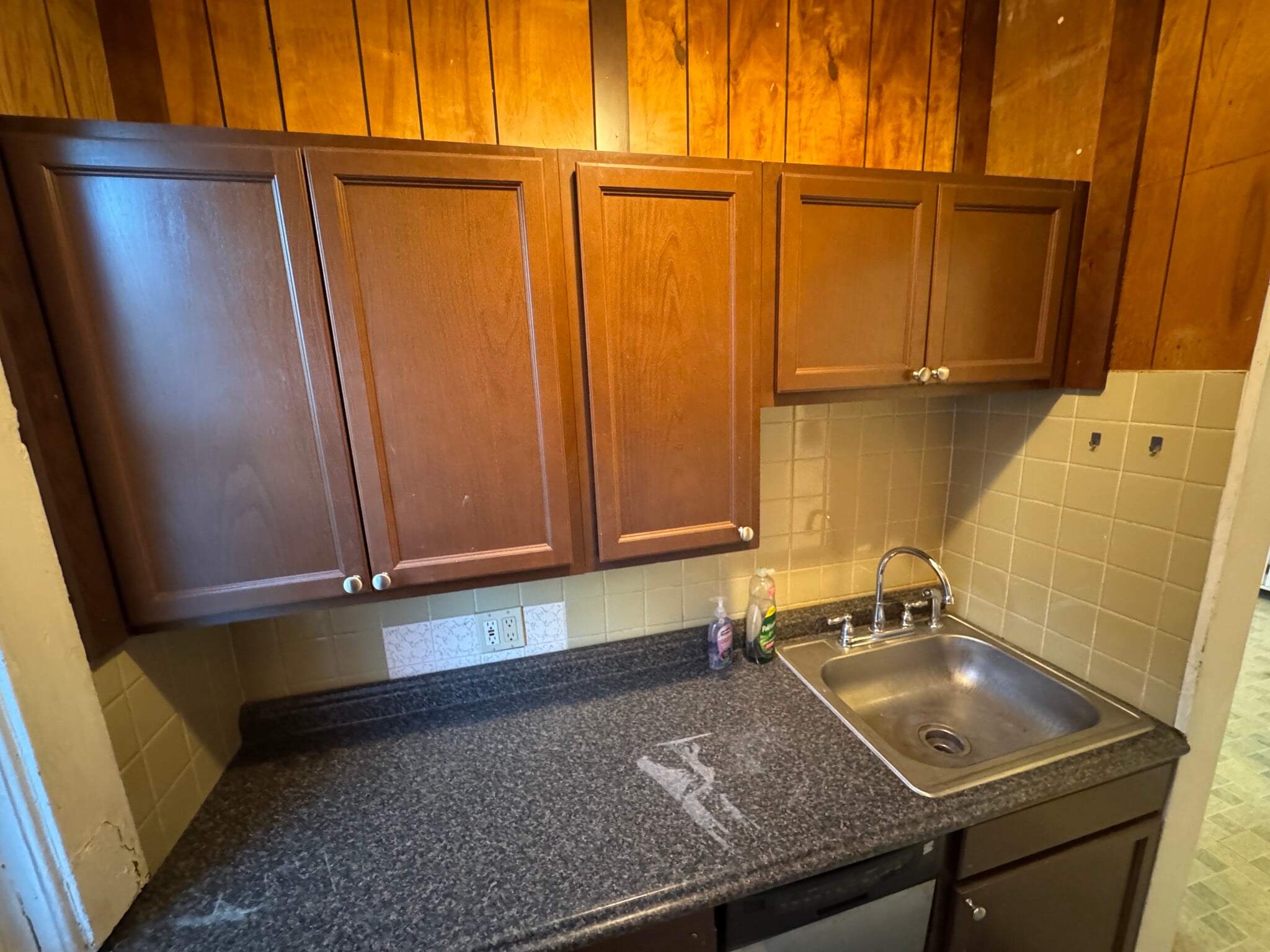 Building Photo - 377 Highland Ave