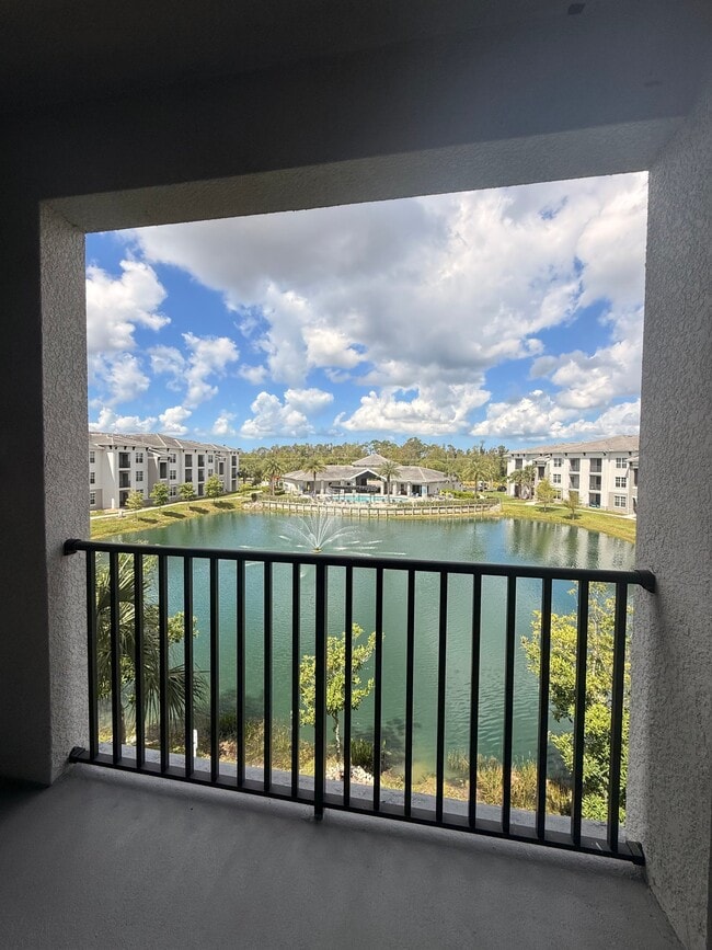 Building Photo - 3335 Grant Cove Cir