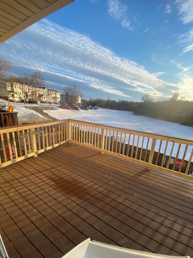 Building Photo - 19 Heron Ct