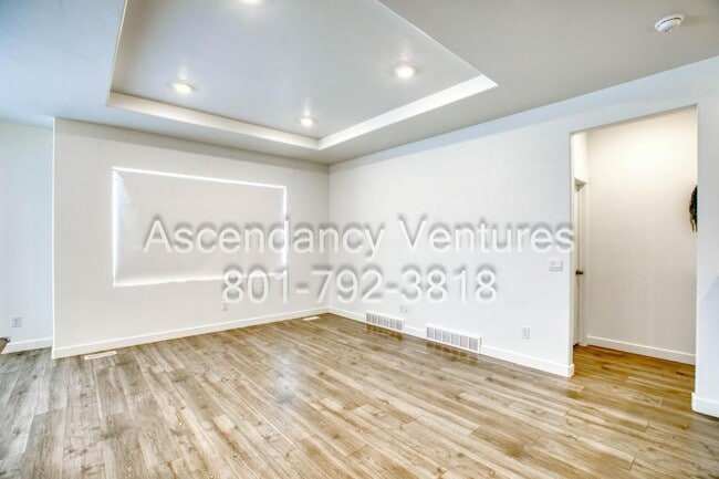 Building Photo - 664 West 1300 N