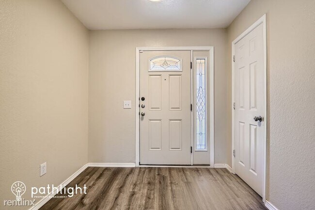 Building Photo - 4 br, 2 bath House - 112 Browning Lane UNIT