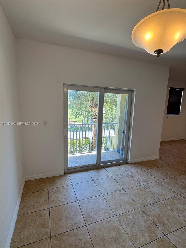 Building Photo - 10870 NW 88th Terrace