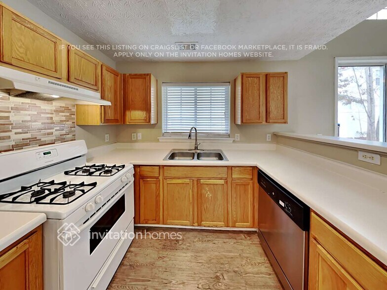 Building Photo - 283 Windcroft Ln NW