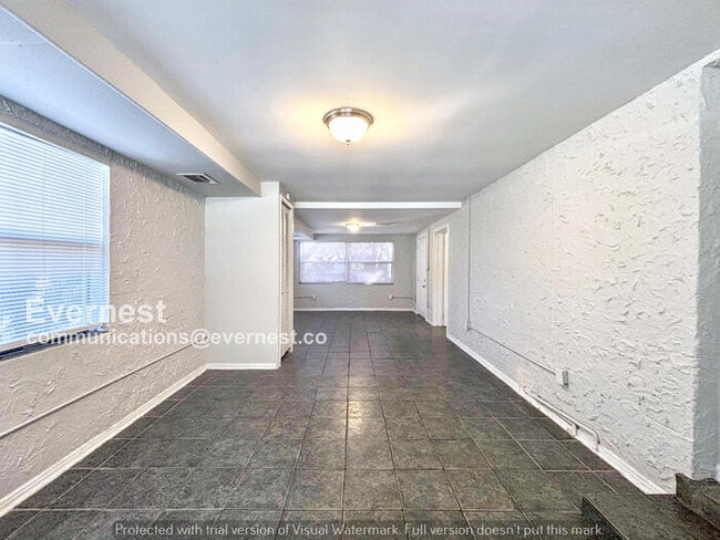 Building Photo - 2005 Adams Ave