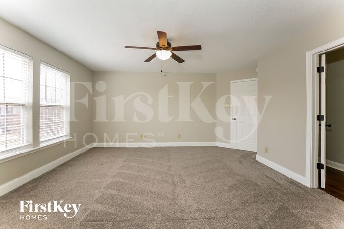 Building Photo - 9486 Lantern Ln