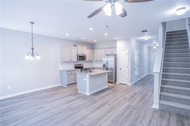 Building Photo - 6106 Oak Bend Ct