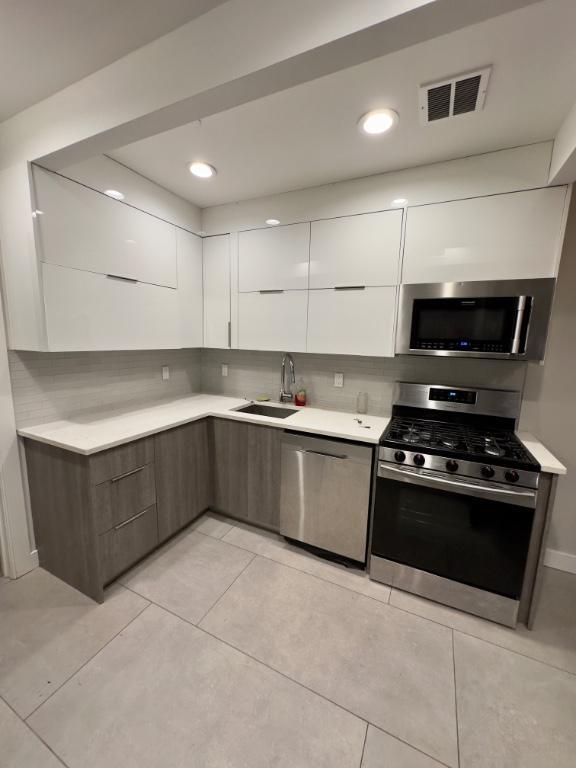 Building Photo - 1 bedroom in New York NY 10029