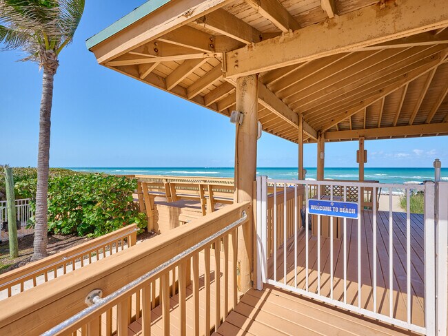 Building Photo - 10600 S Ocean Dr
