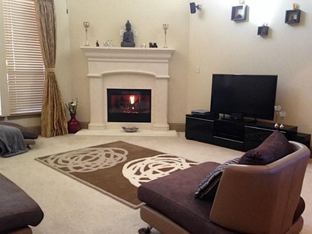 Building Photo - 2111 Spicewood Dr