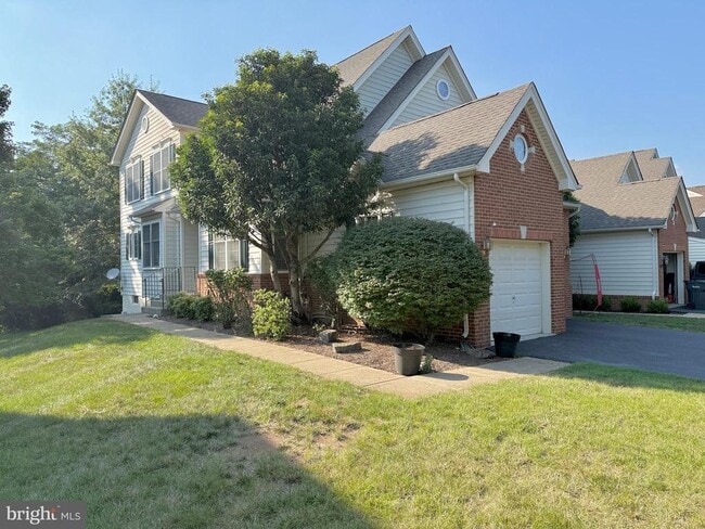 Building Photo - 5624 Arrowfield Terrace