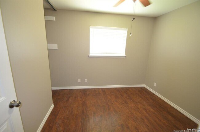 Building Photo - 405 WESTCHESTER-