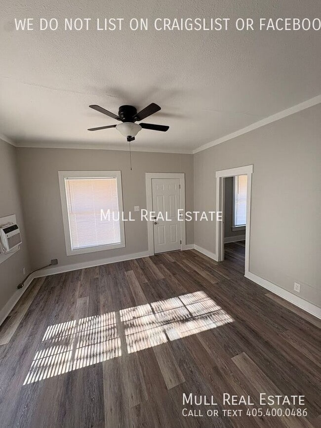 Building Photo - 122 North N Avenue