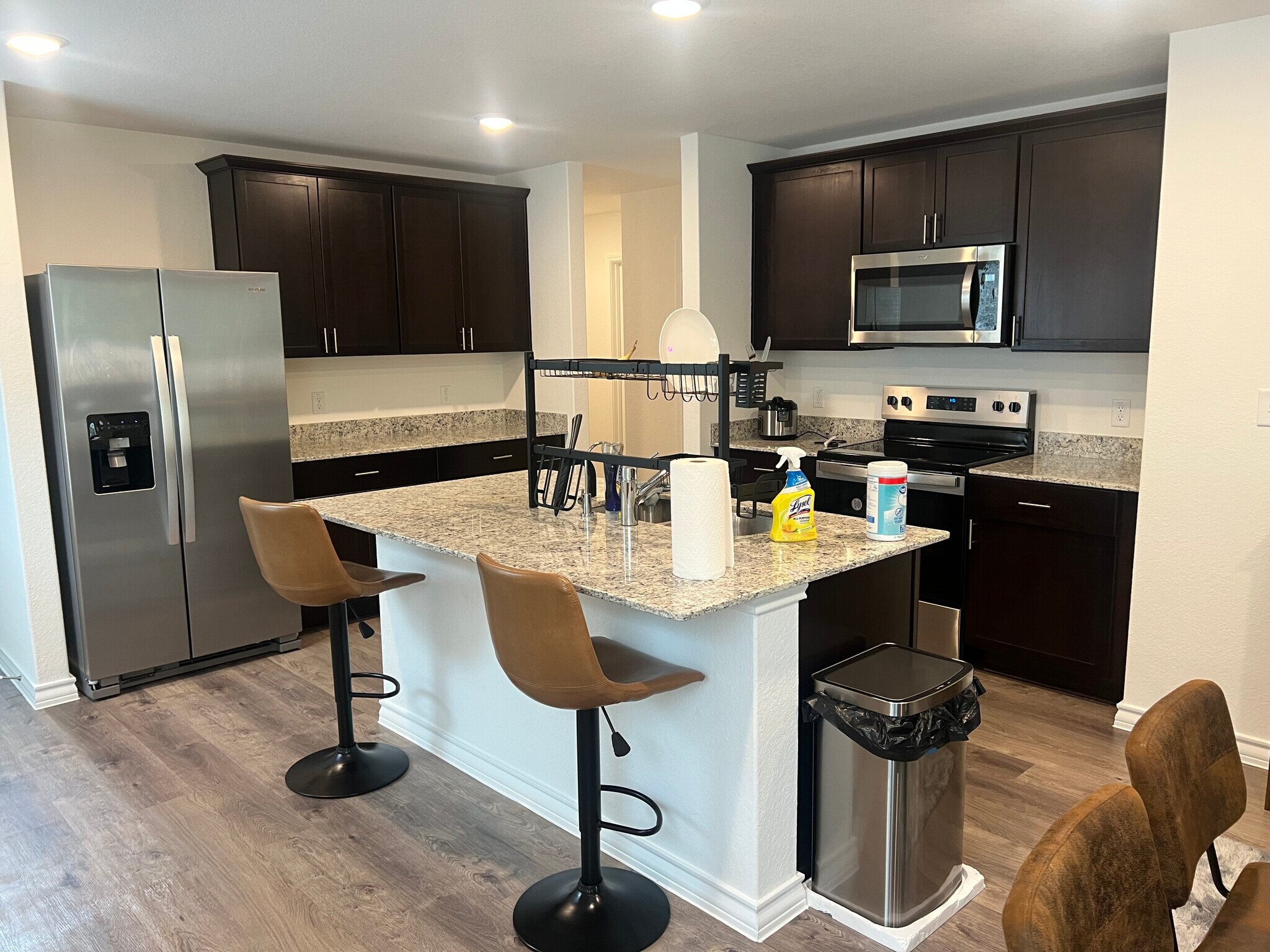 Kitchen - 8123 Hamrick Cir