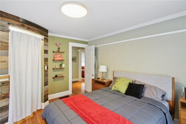 Building Photo - 149 Ponce De Leon Ct