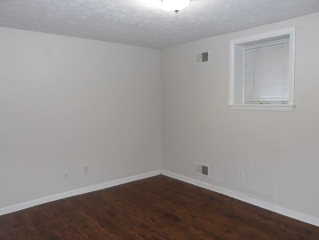 Building Photo - PMR-9-1829 S. 3rd St