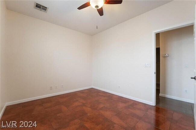 Building Photo - 6255 W Arby Ave