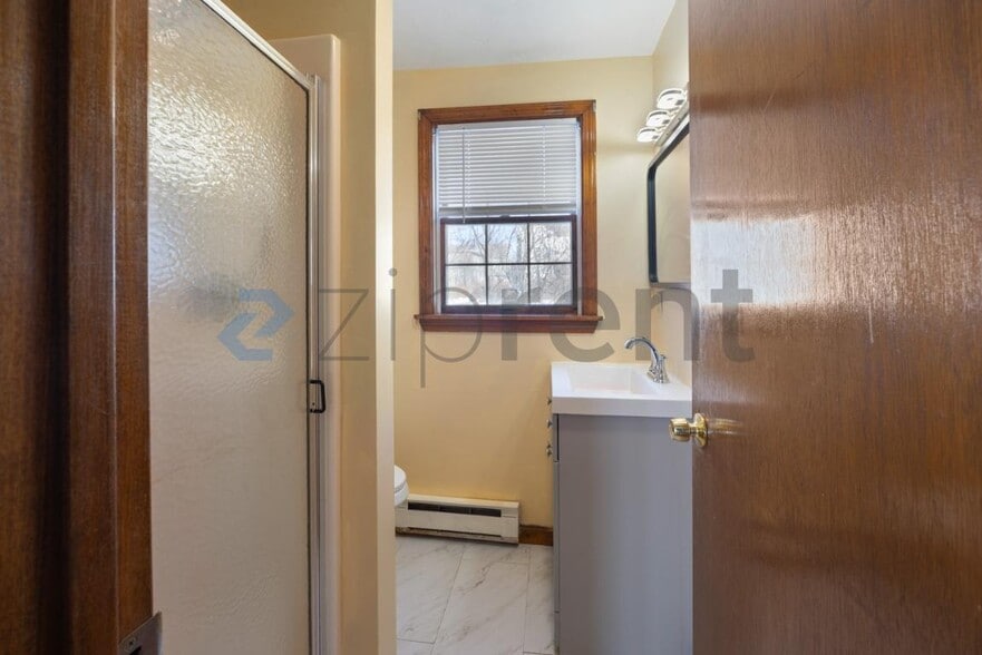 Building Photo - 3 Watson Ave