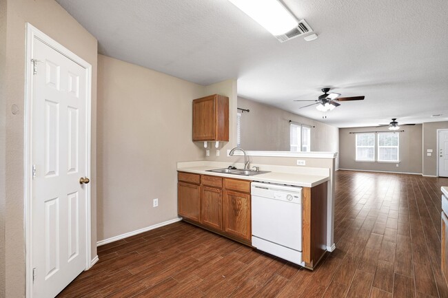 Building Photo - ***APPLICATION CURRENTLY UNDER REVIEW***Mo...