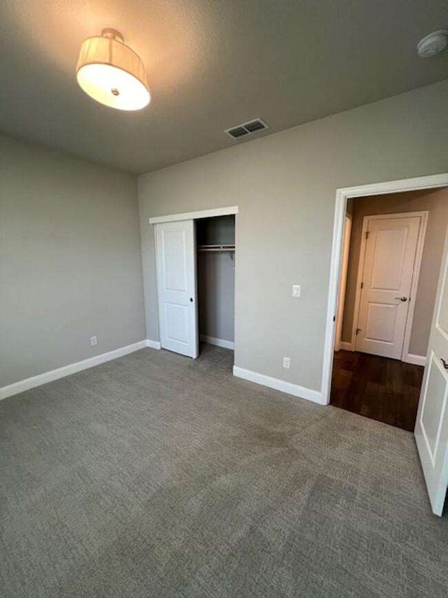 Building Photo - Bright Contemporary Solar Home In Roseville