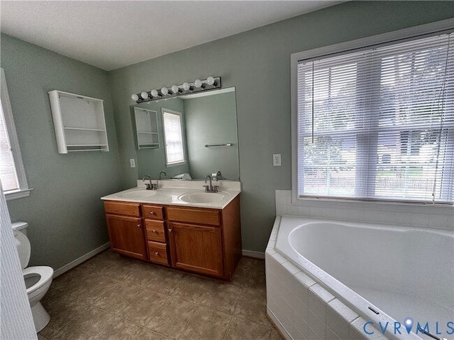 Building Photo - 5509 Jones Mill Dr