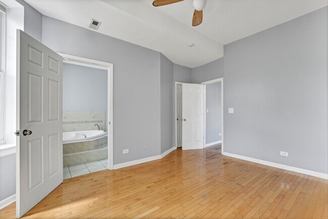 Building Photo - 1332 N Campbell Ave