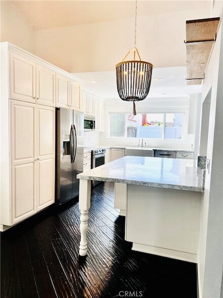 Building Photo - 21901 Summer Cir