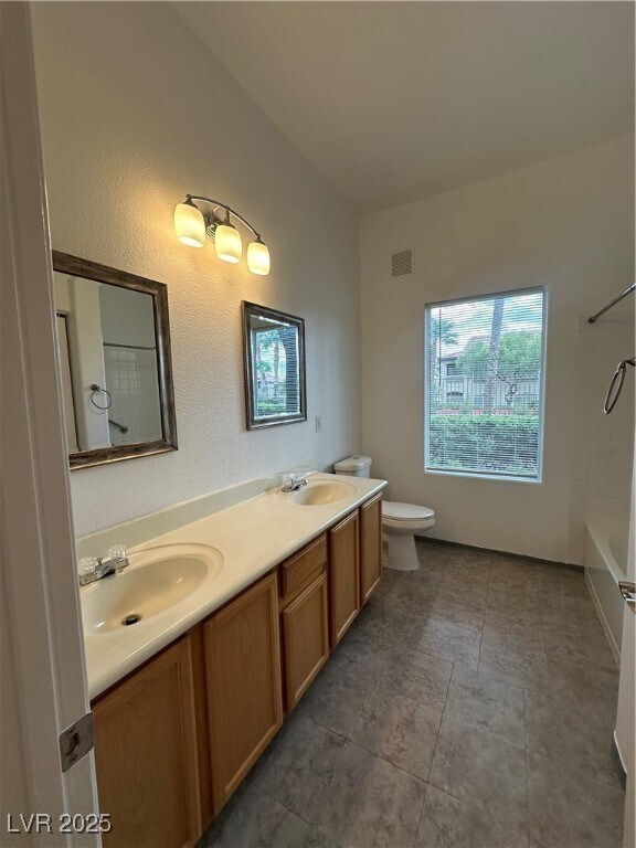Building Photo - 3395 Cactus Shadow St