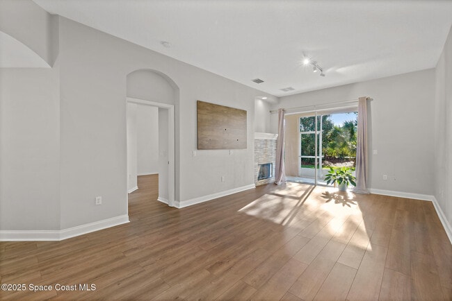 Building Photo - 1741 Kinsale Ct