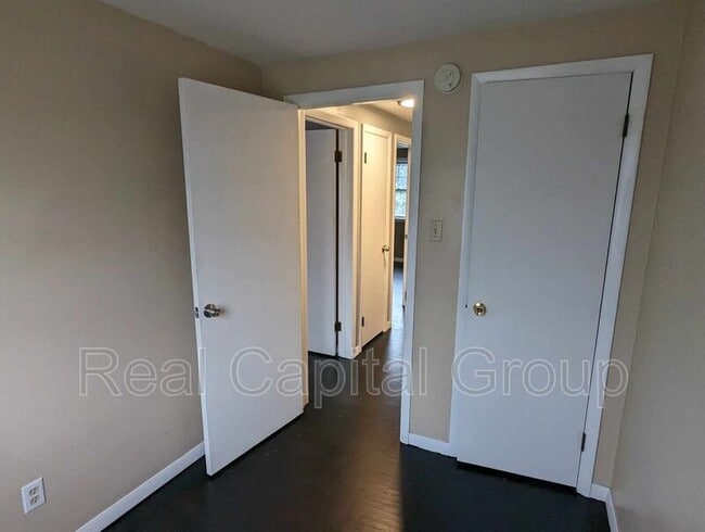 Building Photo - 5857 Divide Rd