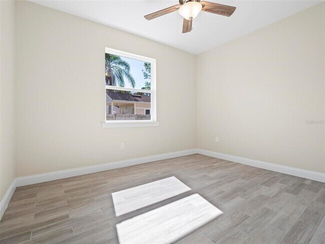 Building Photo - 127 Ullian Trail