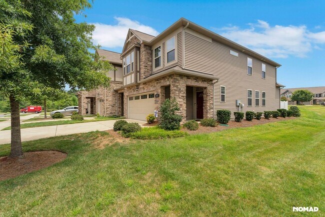 Building Photo - Charming 3BR House in Charlotte
