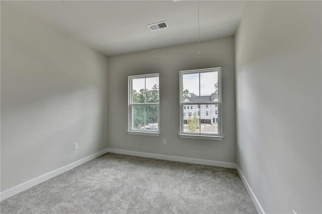 Building Photo - 953 Woods Chapel Rd