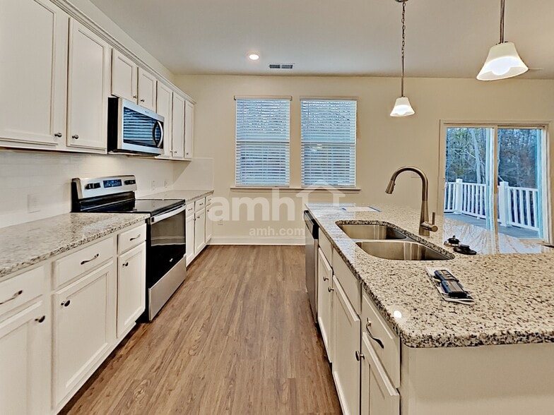 Building Photo - 17314 Alydar Commons Ln