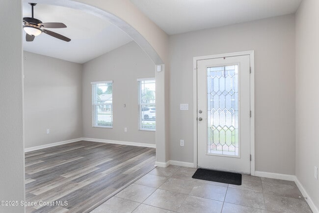 Building Photo - 4105 Harvest Cir