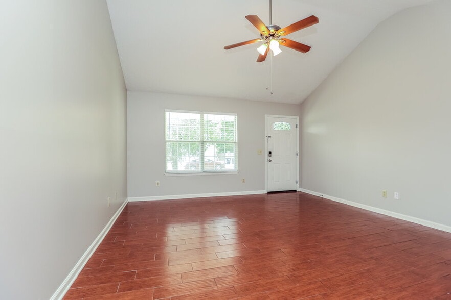 Building Photo - 506 Gammon Ln