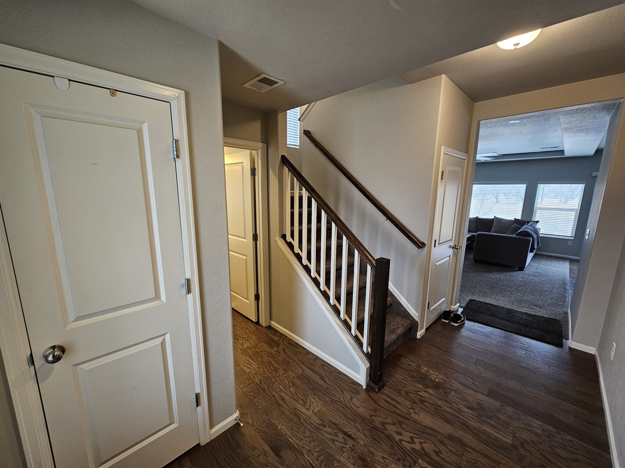 Building Photo - 7960 Luminary Ln